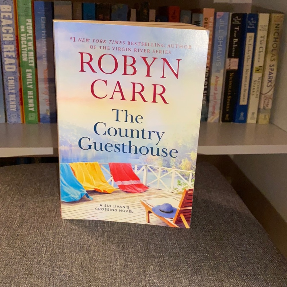 The Country Guest House by Robyn Carr